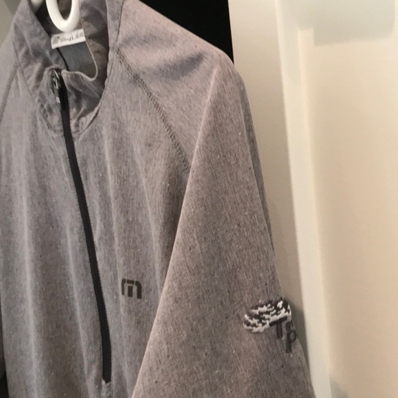 Travis Mathew Heather Gray Quarter-Zip Long Sleeve Torrey Pines Golf Pullover - Picture 6 of 6